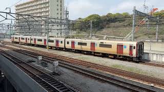 熊本駅の駐車場から見える色々な列車　815系、817系、821系、かわせみやませみ、あそぼーい、貨物列車、EF81、ED76、鹿児島本線、豊肥本線、九州新幹線、運転士、JR九州、電車、列車、鉄道