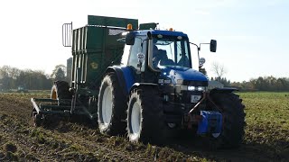 NEW HOLLAND 8360 WITH THYREGOD BEET HARVESTER