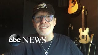 Rock legend Peter Frampton reflects on award-winning career in new memoir
