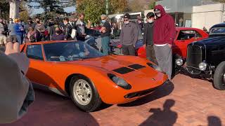 Jay Leno trying to park his Lamborghini Miura S Bertone in Malibu