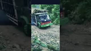 part 3 kumpulan truk gak kuat nanjak/berlebihan muatan sampai terguling