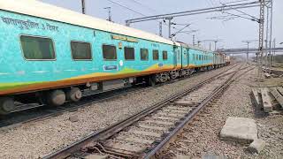 AGGRESSIVE BRC WAP7 !! Barmer Humsafar Express 130Kmph at Sahaple Station #westernrailways #railways