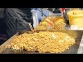 japanese street food - YAKISOBA stir fry noodles  焼きそば