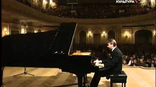 Mikhail Pletnev plays GRIEG RECITAL !!! 2/3