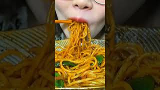 Noodles ASMR 🍝 ASMR Food Eating Sound / Noodles Mukbang #Shorts (5)