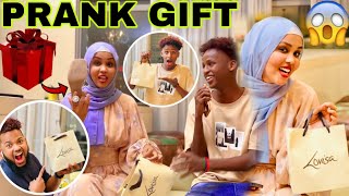 PRANK KOKO IYO ASAD OO AAN KANAXSADAY SORRY MARDAMBO MADHACESO😭👏…?