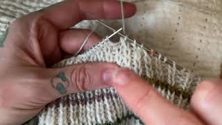 Left Leaning decrease in Half-Fishermen’s Rib Tutorial