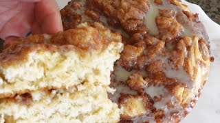 Want the Perfect Holiday Cake Watch This Cinnamon Roll Cake Recipe Now