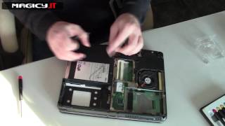 Fujitsu Lifebook T730 Disassembly