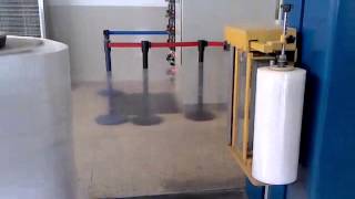(Yupack)T1650F-CS automatic pallet wrapping machine with top plate
