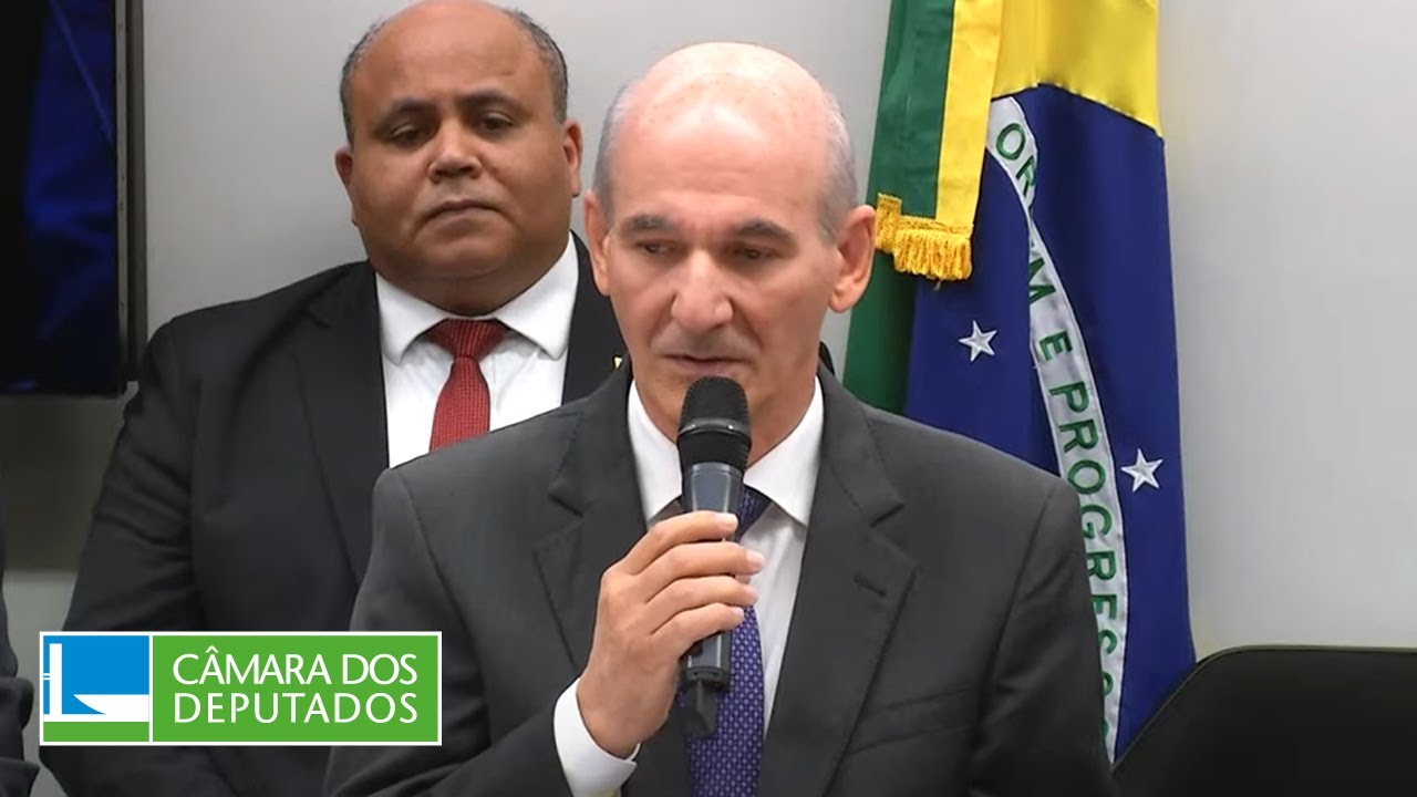 Ministro Do GSI Presta Esclarecimentos Sobre Vídeo Com O Ex-ministro ...