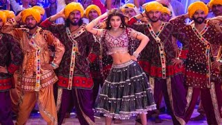 Urwa hocane and farhan saeed new song of tich button movie #urwahocane #tichbutton #farhansaeed