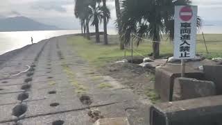 鹿児島県霧島市　国分海浜公園　河口側を散歩してます