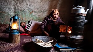 The cold nights and days of winter| the difficult life of cave dwellers