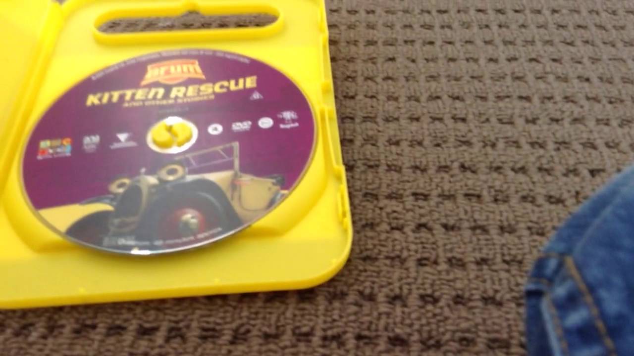2 Dvds And 2 Vhs Tapes Youtube
