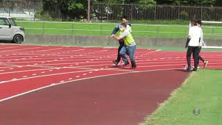 運動会で転ぶお父さん　逆再生バージョン