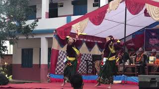 Jhyaure dance || Nachideu fanakkai ghumera || Dance choreography by Alisha and Sonam