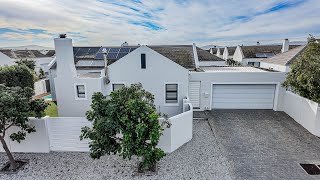4 Bedroom For Sale - Sunningdale