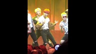 [MPD직캠] 방탄소년단 뷔 직캠 '불타오르네(Fire)' (BTS V Fancam) | @MCOUNTDOWN_2016.5.12