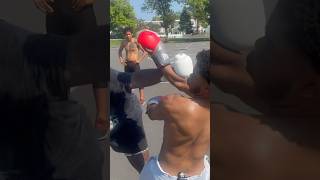 150 pound boxer vs 250 pound boxer😳🥊 #viral #fight #fight #fighting #boxing #shorts #knockoutcity