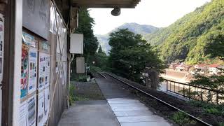 錦川清流線 南桑駅