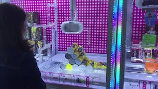 ofo catcher machine Multi-people toy crane claw catcher machine hot in Singapore