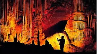Blanchard Springs Caverns - The Amazing World Below - Vintage Theater Film