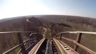 Phil Elverum rides a rollercoaster