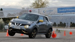 Nissan Juke 2014 - Maniobra de esquiva (moose test) y eslalon | km77.com