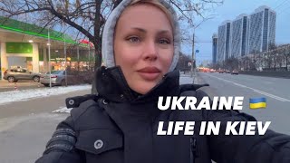 Ukraine 🇺🇦 LIFE IN KIEV, February 7, 2025. The Streets of Kiev, Ukraine. Streets Scenes..