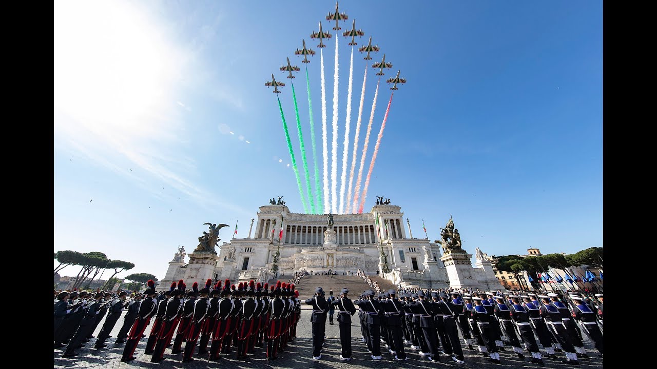 2 Giugno: Mattarella Depone Una Corona D'alloro All'Altare Della Patria ...