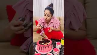 തീറ്റ ഇല്ലാതെ life ഇല്ല 😹😹 | Kudumbavilakku Amrutha Nair ❤️🥰 New Latest Instagram Trending Reels ❤️