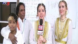 NRIs Grandly Celebrate New Year in Classic Indian Style in Anand Ashram | New York City | TV5 News