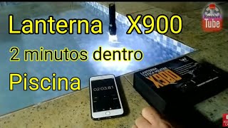 Lanterna X900 na piscina