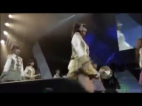 AKB48 Team B 4th Stage - Idol No Yoake! - YouTube