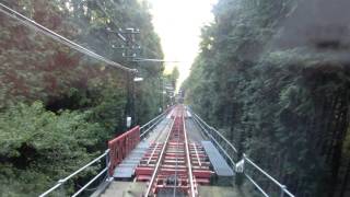 御岳山登山鉄道前方車窓風景