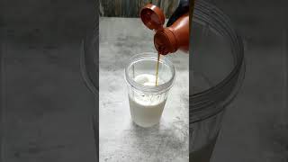 Caramel Vanilla Milkshake at Home #youtubeshorts #cookingshorts #milkshake