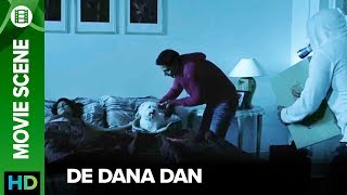 Akshay Kumar's comedy act while trying to kidnap a dog | De Dana Dan | Movie Scene