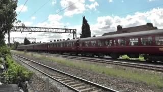 WCRC 37706 + 47237 on 5Z49 Shoeburyness C.S.D. to Southall Wcr Passing Barking 18/08/2014