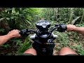 horror motoran menjelang senja kedalam hutan behind the scene.