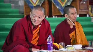 དགའ་ལྡན་བྱང་རྩེ་ཐོས་བསམ་ནོར་གླིང་གྲྭ་ཚང་དུ་འཇང་དགུན་ཆོས་ཀྱི་མཚན་ཕུད་དམ་བཅའ་ཆེན་མོ།