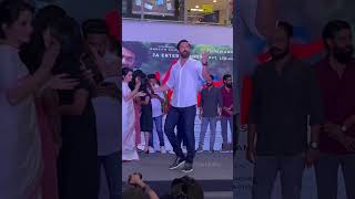 John Abraham At Kochi For Mike Movie Promotion | Centre Square Mall #johnabraham #kochi #mike