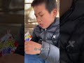 浪费零食的孩子，以后再也不请他吃零食了 人类幼崽成长计划 搞笑