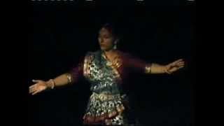 Deepti Gupta performing classical Kathak dance