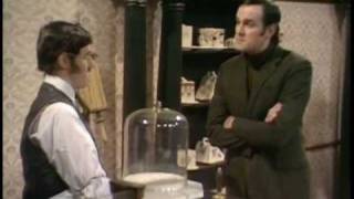 Monty Python - The Cheese Shop [sub ita]