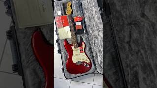 FENDER AMERICAN PROFESSIONAL CANDY APPLE RED MADE IN USA 2017