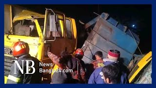 ট্রেনে ট্রাকের ধাক্কা, গেটকিপার নিহত | Dinajpur | Accident