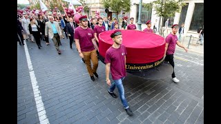 Prasideda triukšminga ir spalvinga studentų eisena – kaip VU pasitinka naujus mokslo metus?