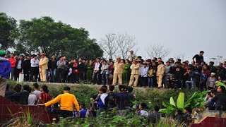 KINH HOÀNG nửa đêm MỞ NẮP QUAN TÀI thì BỦN RỦN CHÂN TAY khi...