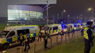 CRAZY !!! YOUNG BOYS ULTRAS ARRIVING BEFORE CELTIC V YOUNG BOYS GAME !!!